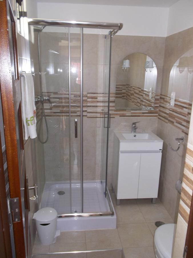 Basic Hotel Μιντέλο Εξωτερικό φωτογραφία