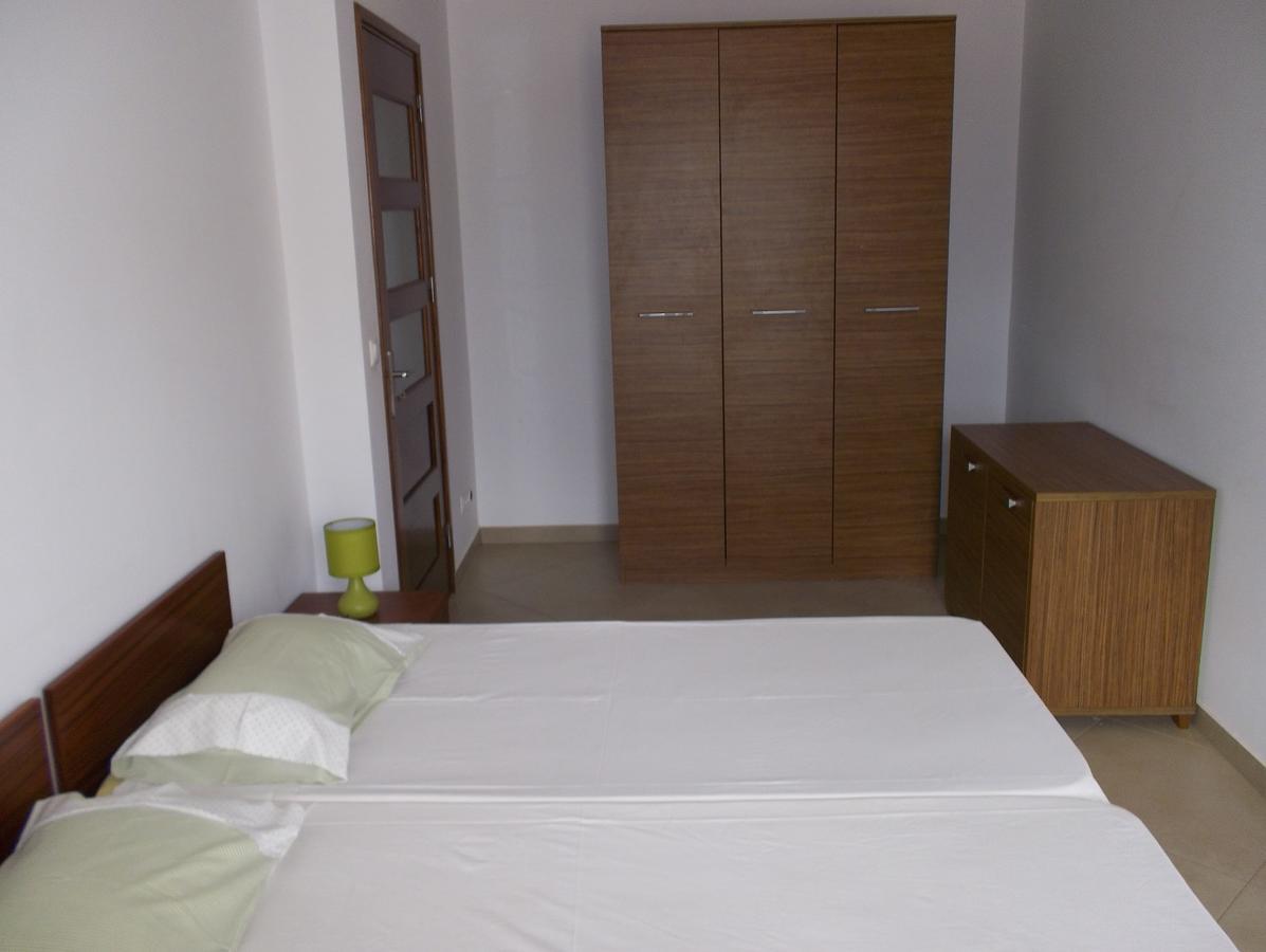 Basic Hotel Μιντέλο Εξωτερικό φωτογραφία