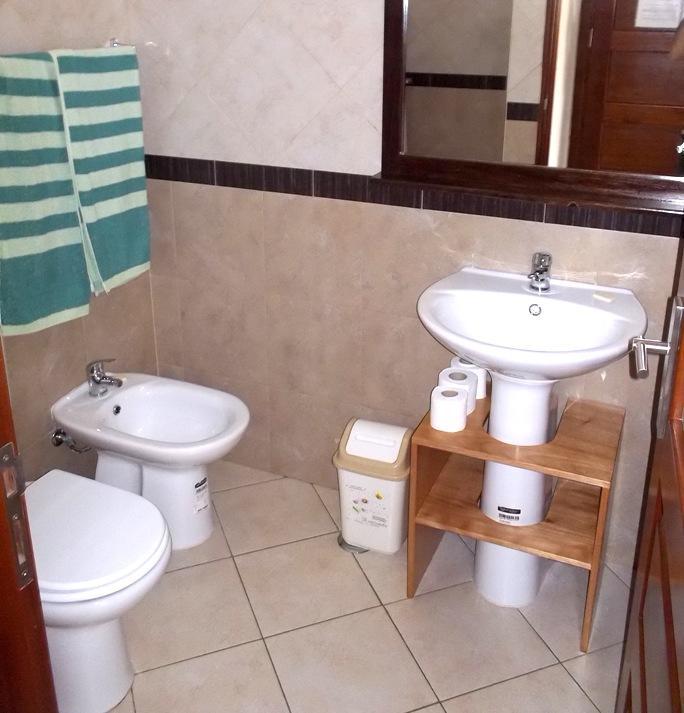 Basic Hotel Μιντέλο Εξωτερικό φωτογραφία