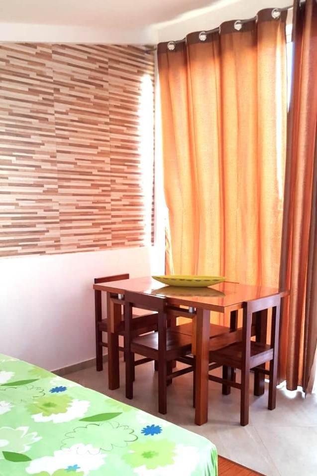 Basic Hotel Μιντέλο Εξωτερικό φωτογραφία