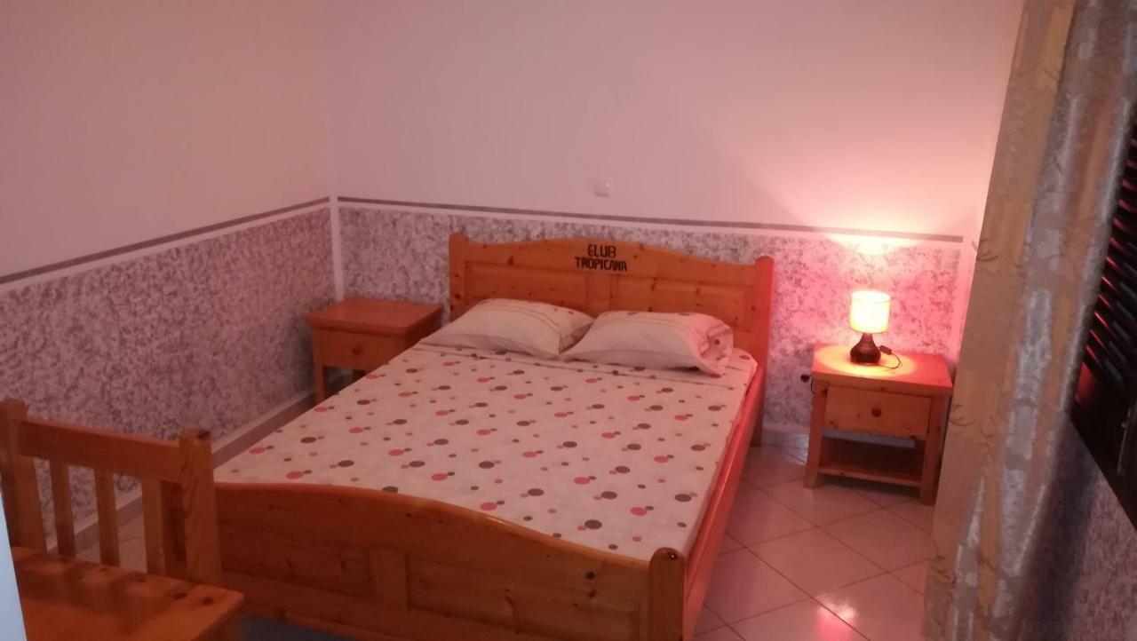 Basic Hotel Μιντέλο Εξωτερικό φωτογραφία